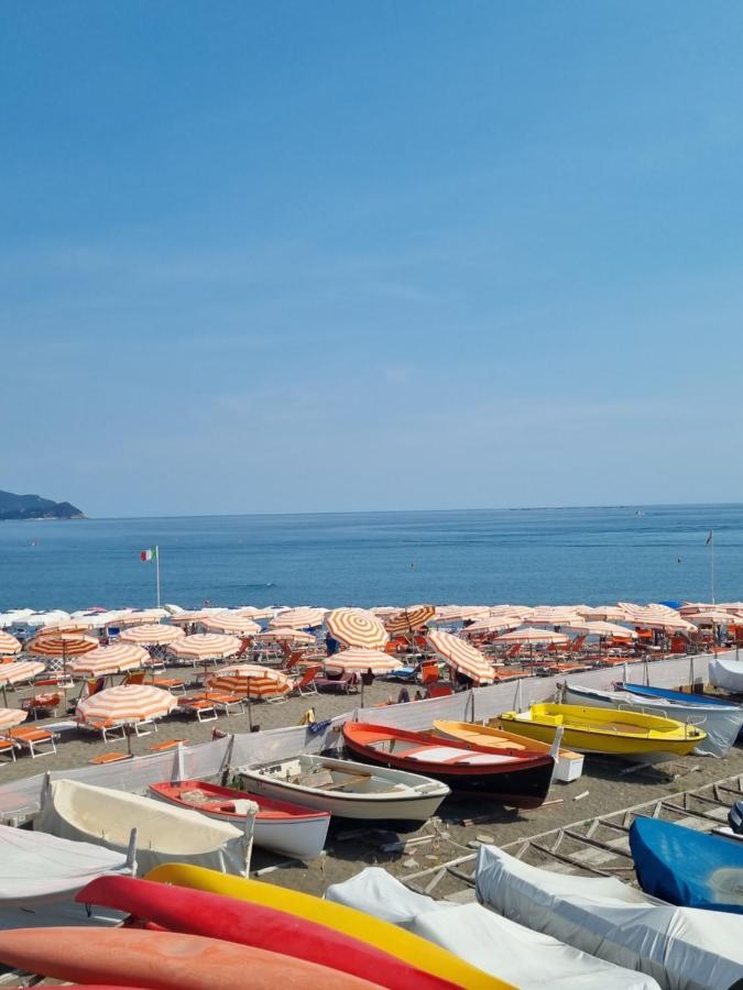 Albergo Stella Di Mare Lavagna Eksteriør bilde