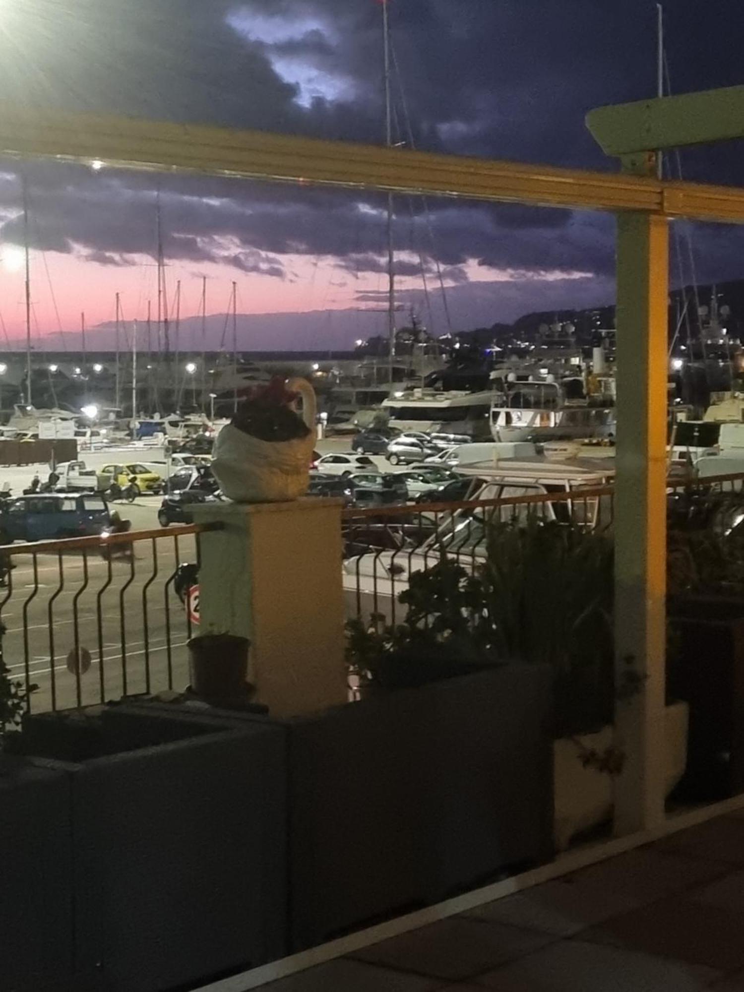 Albergo Stella Di Mare Lavagna Eksteriør bilde