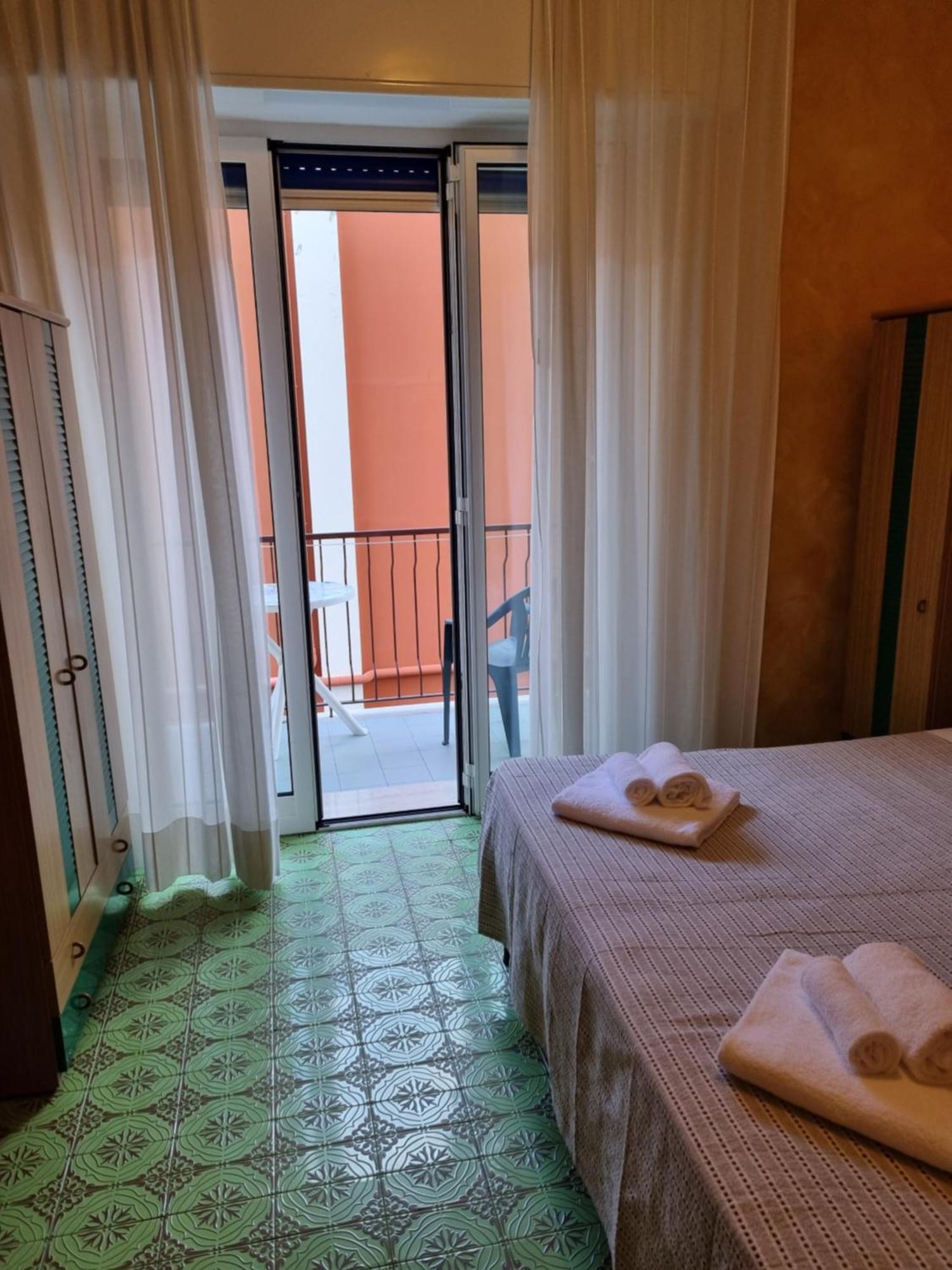 Albergo Stella Di Mare Lavagna Eksteriør bilde